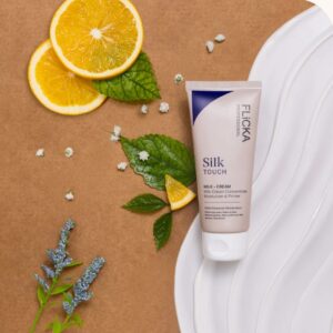 Flicka silk touch moisturizer