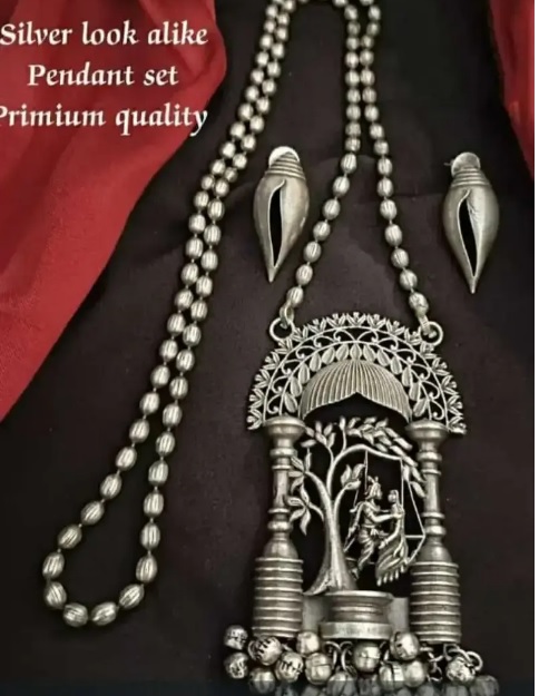 Silver look alire pendant set premium quality