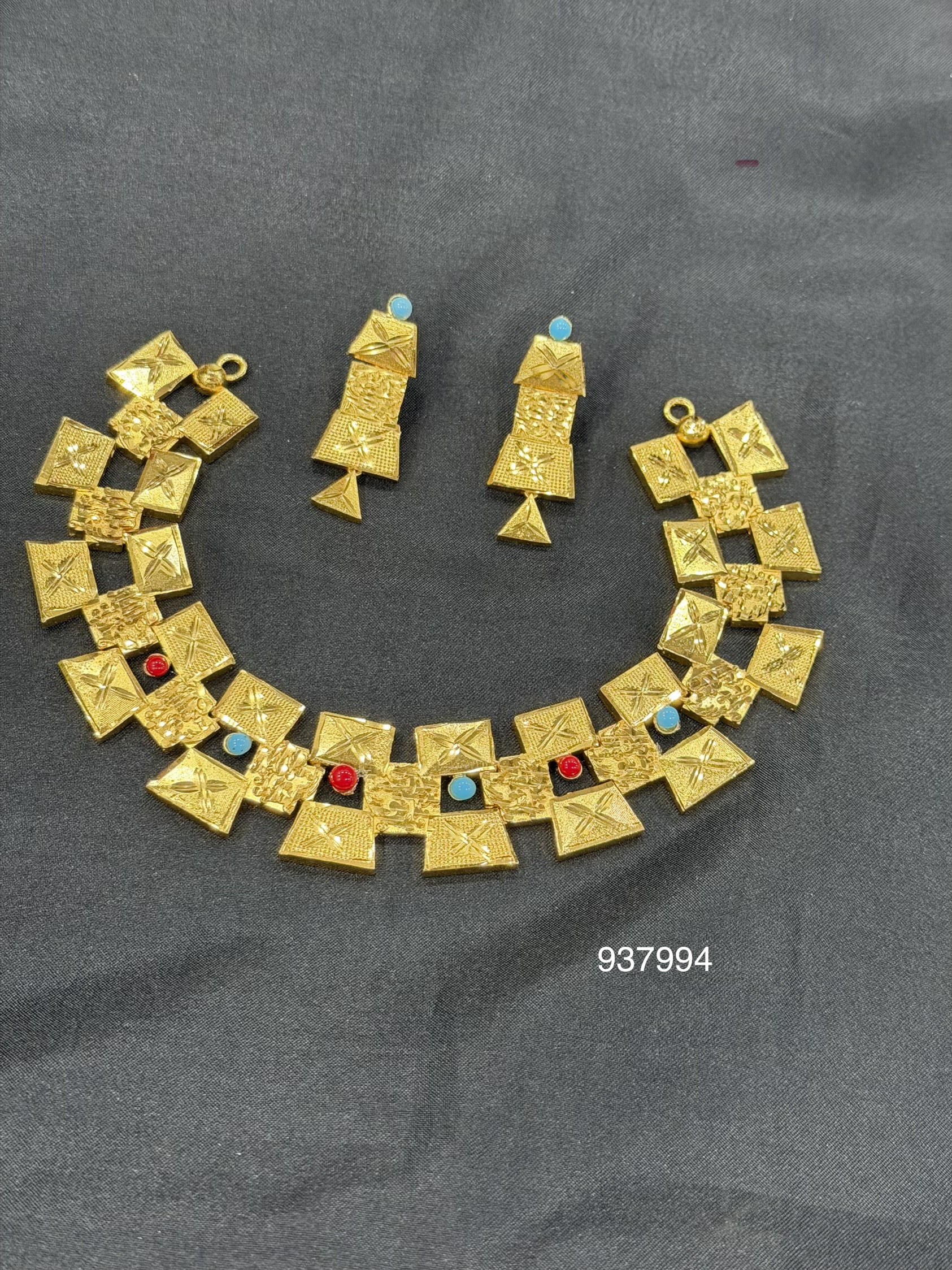24k Gold plated Stylish Square Box designed with earrings - Image 2