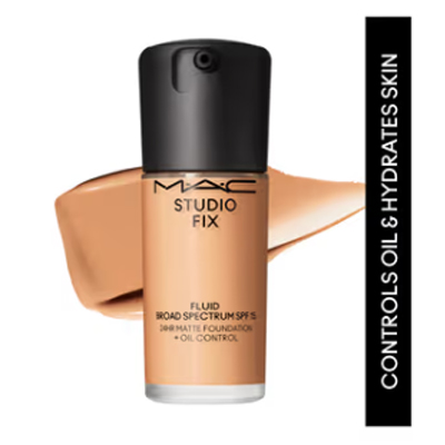 M.A.C Studio Fix Fluid SPF 15 Soft Matte Foundation With Hyaluronic Acid - NC40 (30ml) - Image 2