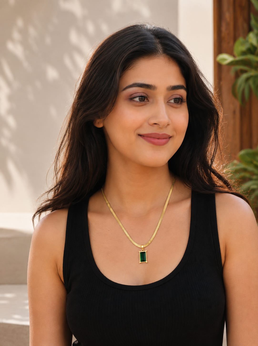Anti-Tarnish Snake Chain Pendant Necklace – Emerald Green Stone | Waterproof