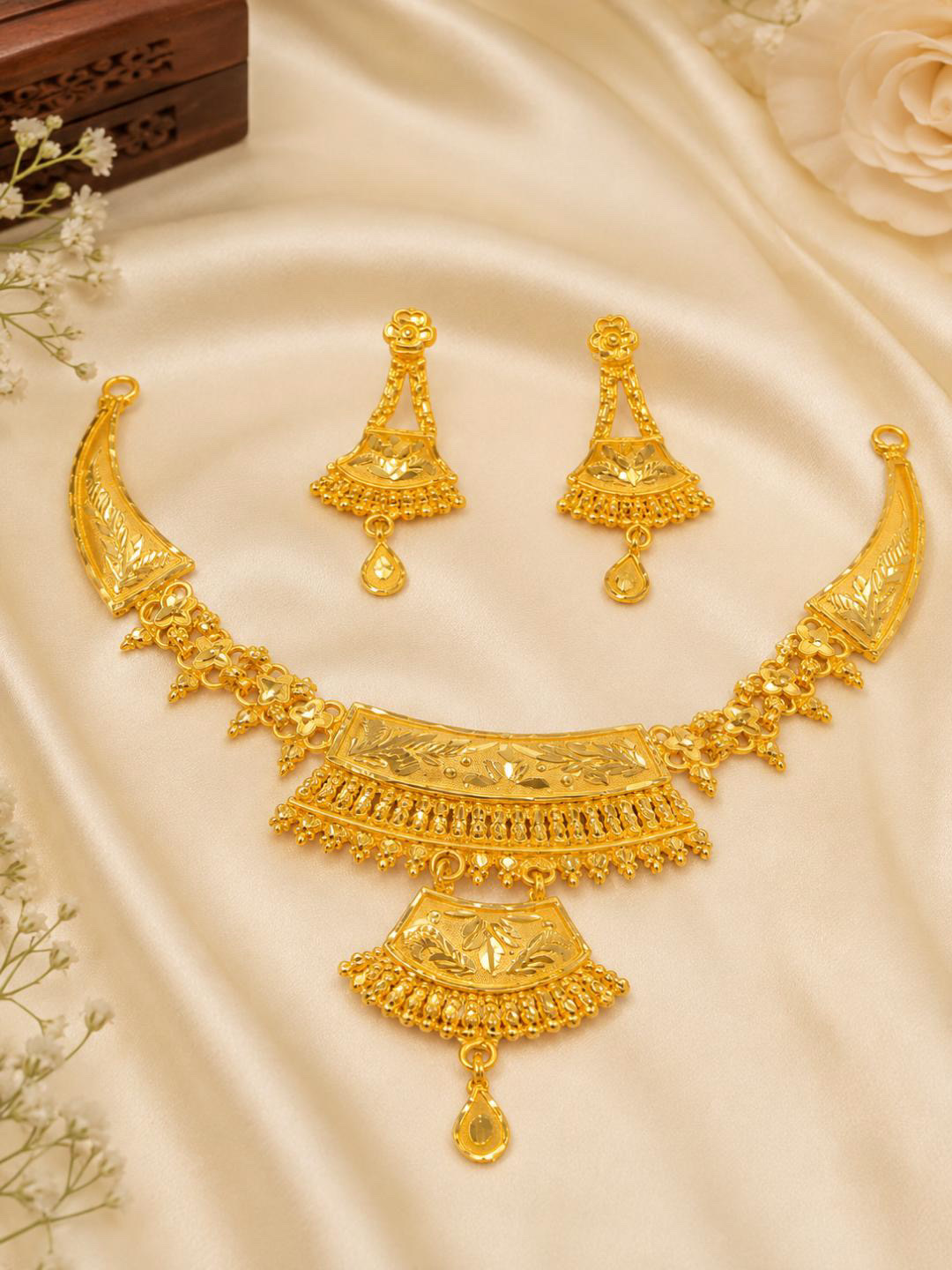 Luxury Gold Look Necklace Set with Matching Earrings | Traditional Bridal Jewellery - Image 3